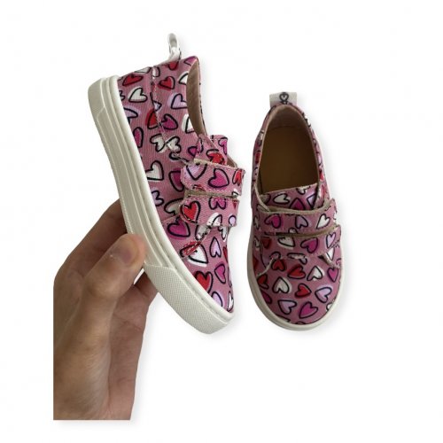 Sneakers pink hearts